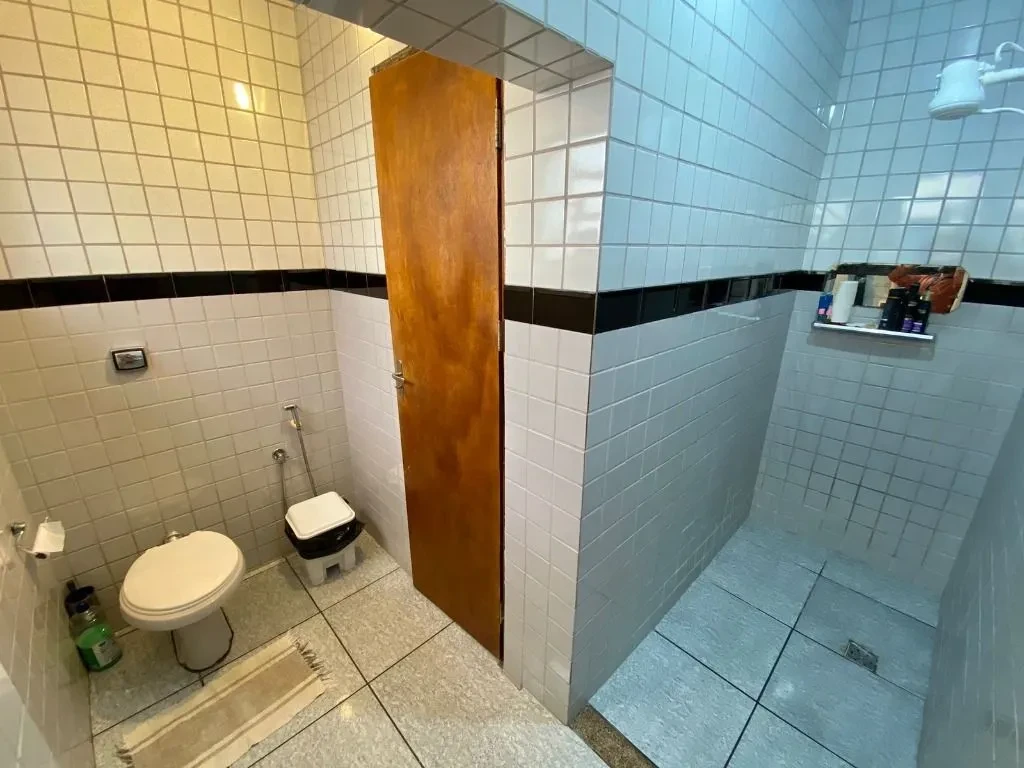 Imagem Casa com 4 Quartos à Venda, 328 m² em Planalto - Belo Horizonte