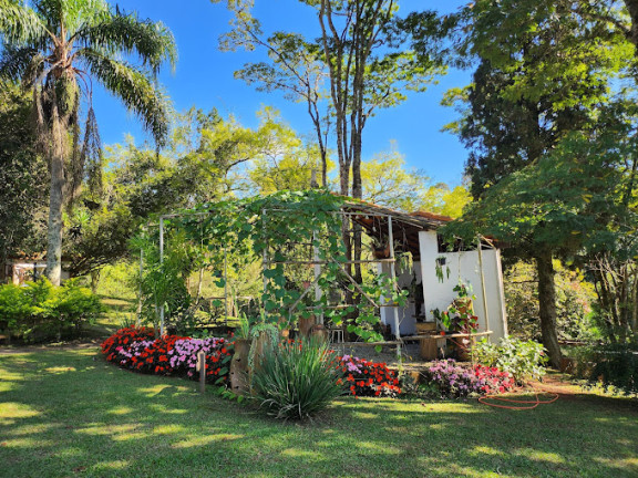 Imagem Chácara com 8 Quartos à Venda, 702 metros em Jardim Santa Vitória (Canguera) - São Roque