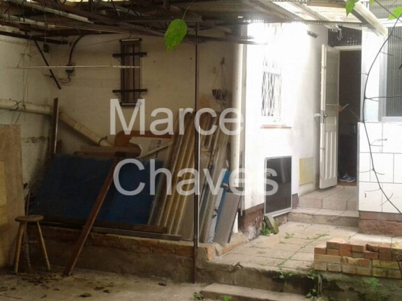 Imagem Casa com 3 Quartos à Venda, 250 m² em Petrópolis - Porto Alegre