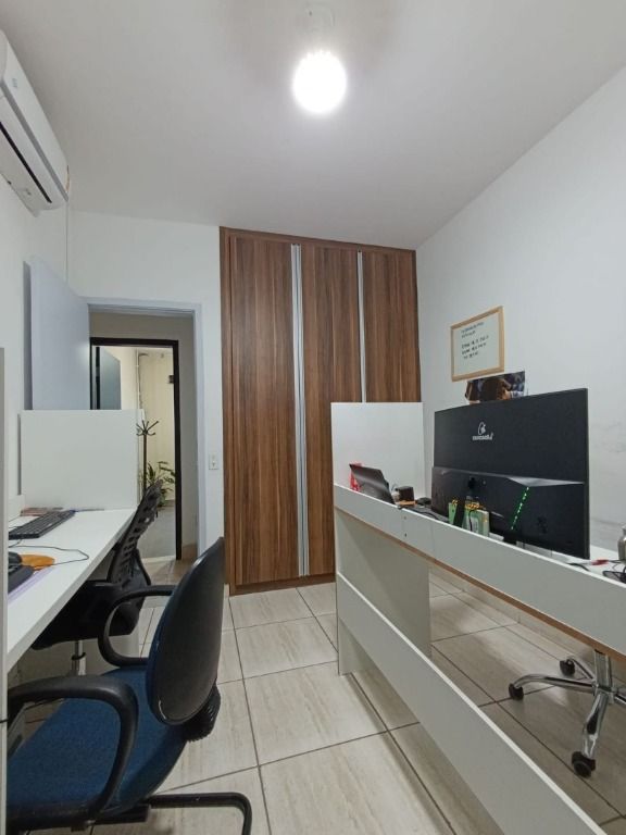 Imagem Casa com 2 Quartos à Venda, 70 m² em Vila Cloris - Belo Horizonte