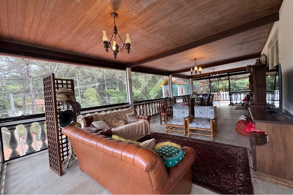 Imagem Casa com 7 Quartos à Venda, 453 m² em Itaipava - Petrópolis