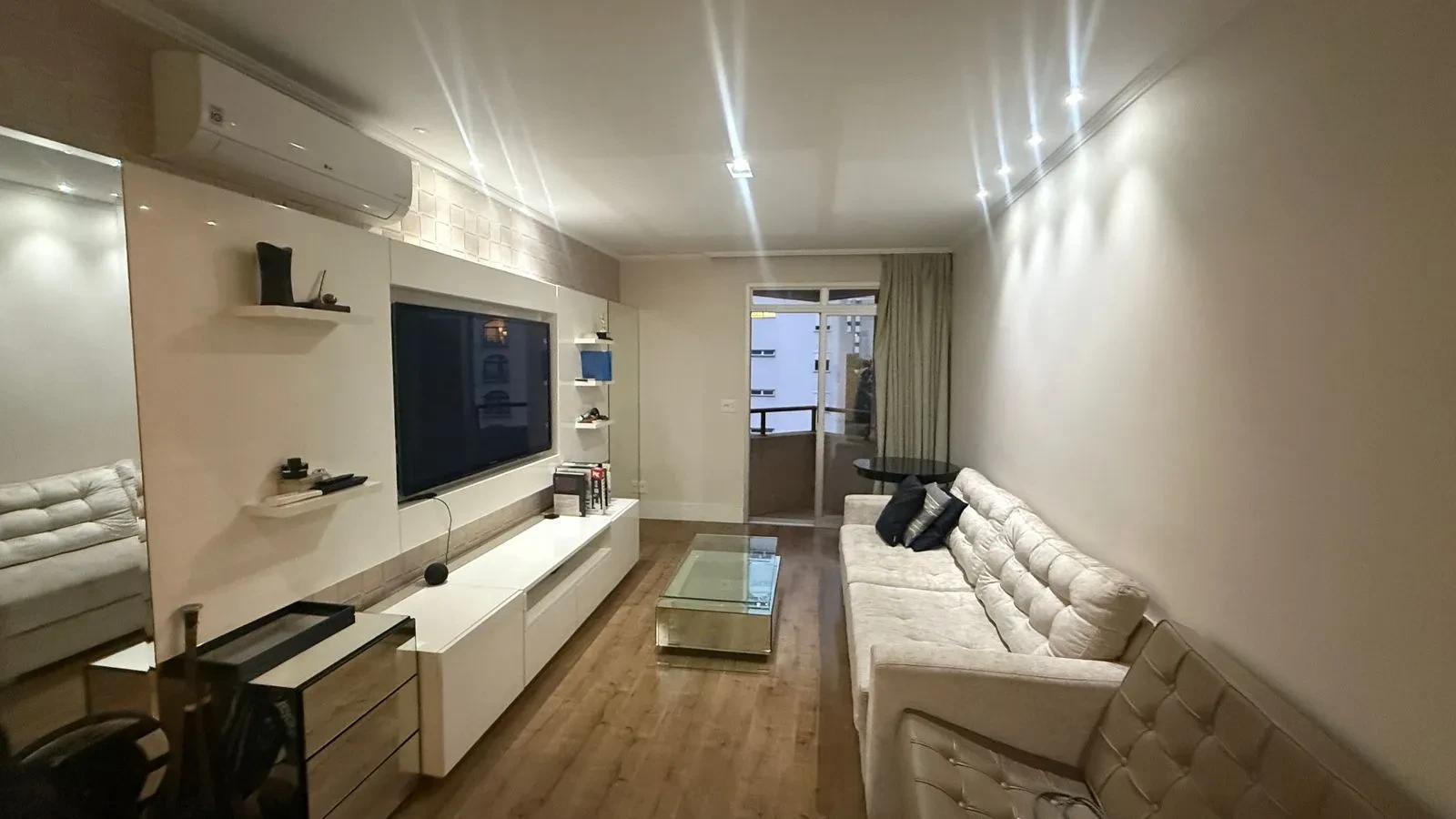 Imagem Apartamento com 2 Quartos à Venda, 90 m² em Jardim Paulista - São Paulo