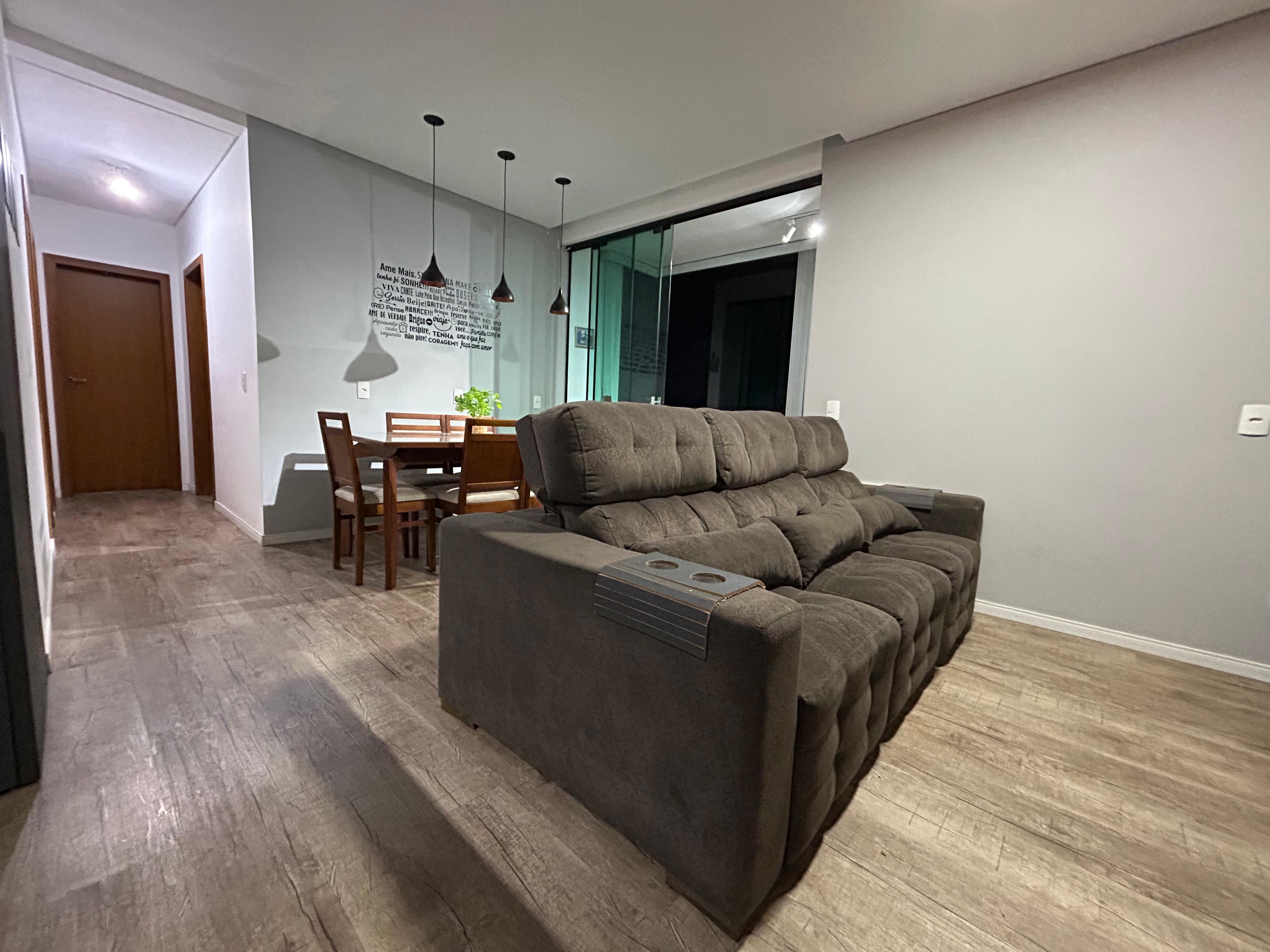 Foto do imóvel: Apartamento com 3 Quartos à Venda, 90 m² em Floresta - Joinville