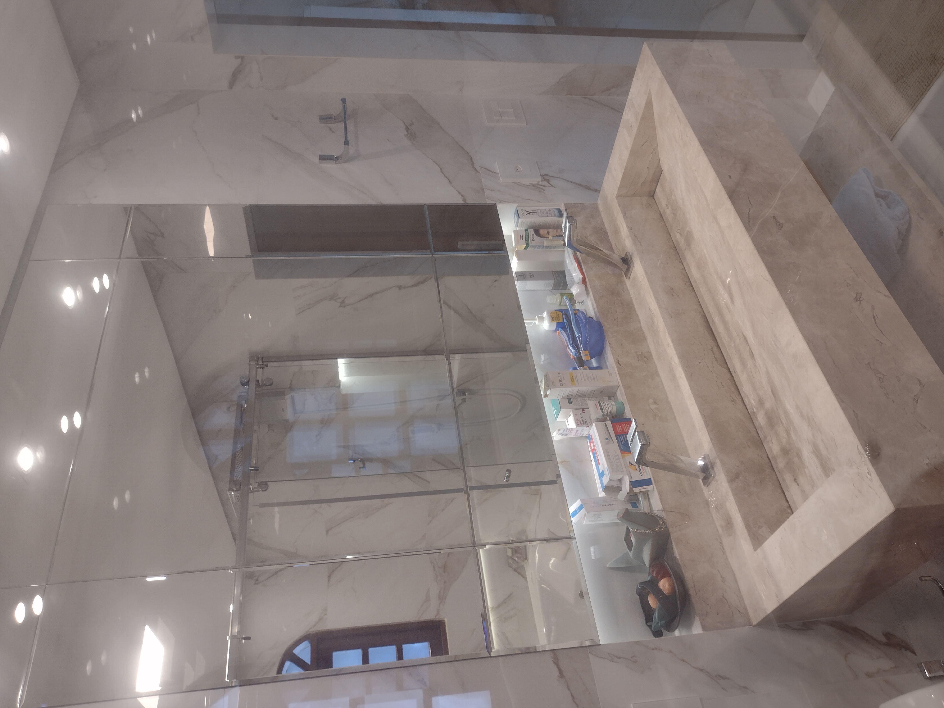 Imagem Casa com 4 Quartos à Venda, 300 m²em Areal (Águas Claras) - Brasília