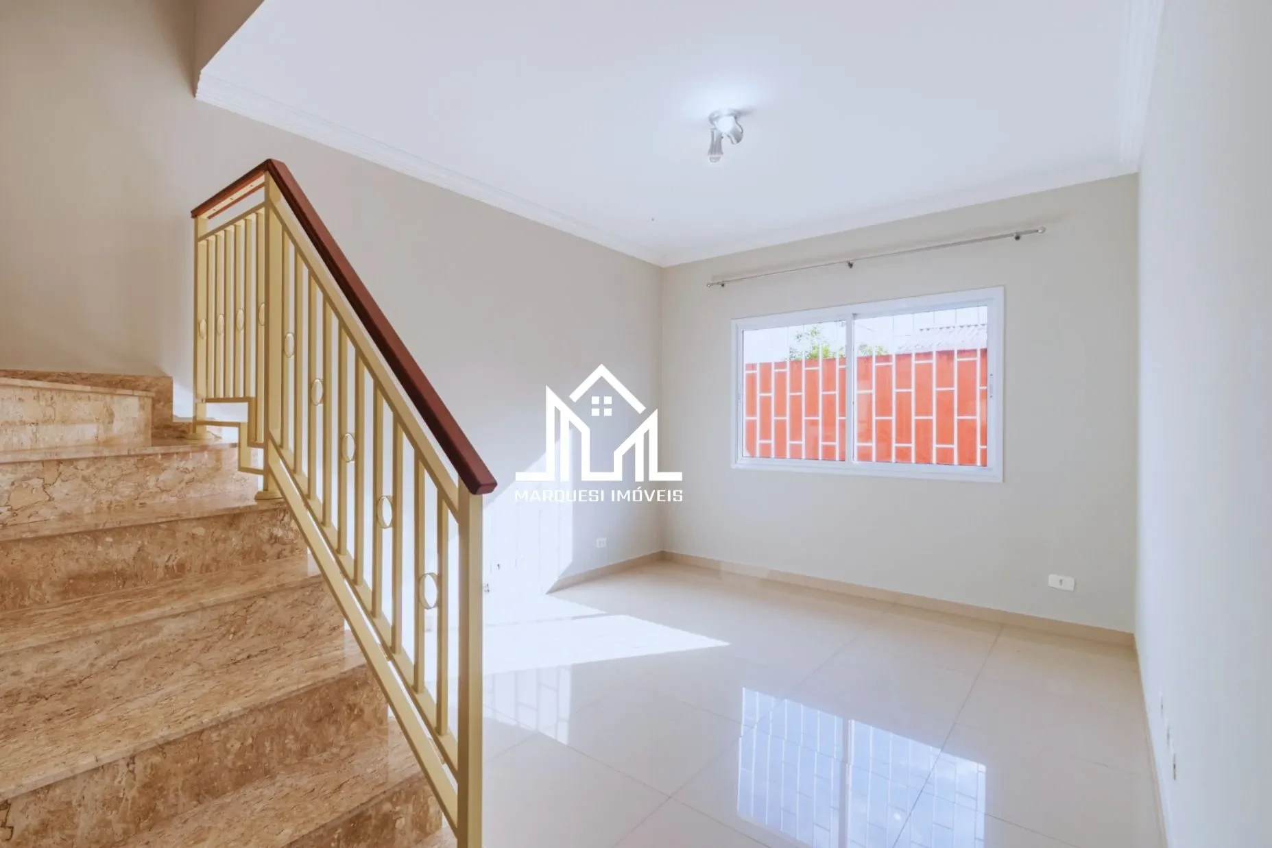Imagem Casa de Condomínio com 3 Quartos à Venda, 162 m² em Bom Retiro - Curitiba