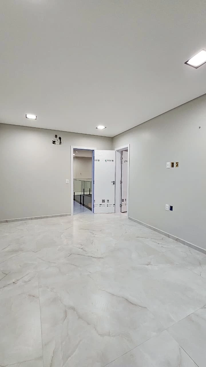 Imagem Casa de Condomínio com 4 Quartos à Venda, 267 m² em Cidade Alpha - Eusébio