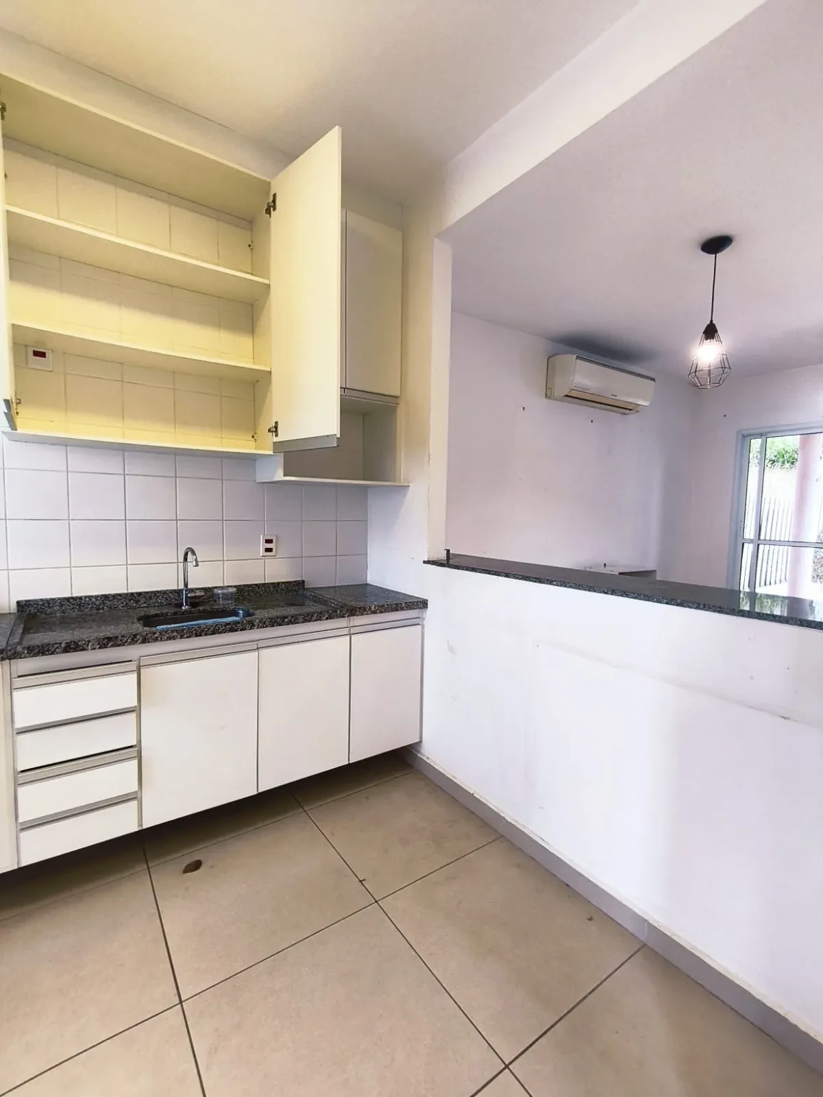 Imagem Casa de Condomínio com 3 Quartos à Venda, 88 m² em Medeiros - Jundiaí