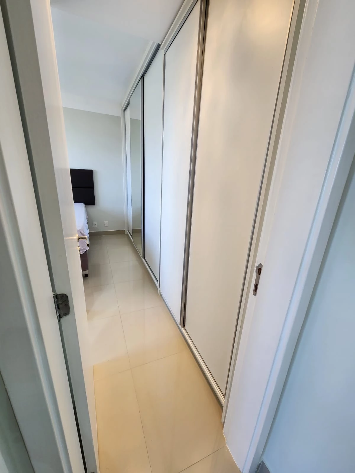 Imagem Apartamento com 2 Quartos à Venda ou Locação, 65 m² em Buraquinho - Lauro de Freitas