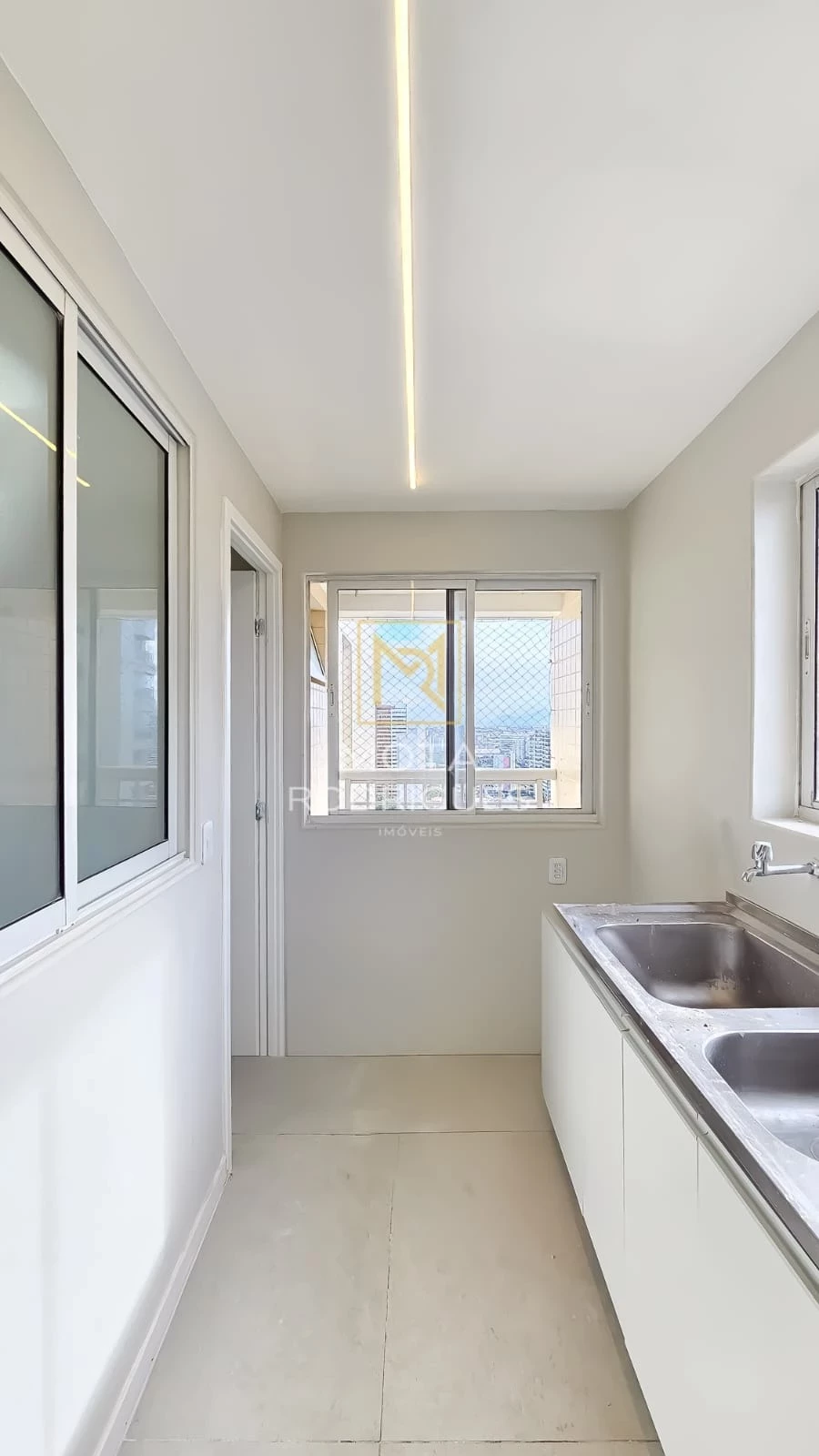 Foto do imóvel: Apartamento com 3 Quartos à Venda, 142 m² em Fátima - Fortaleza