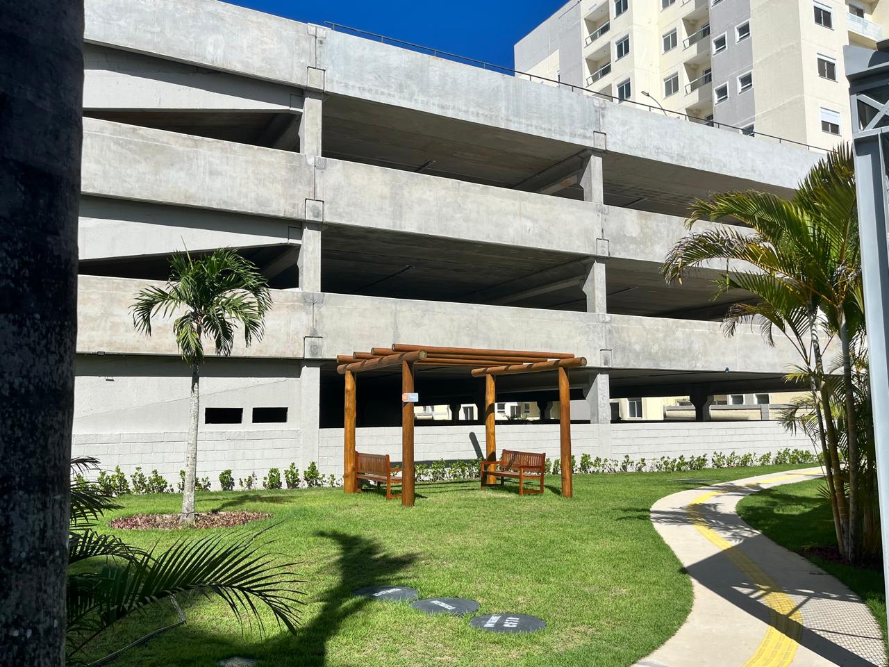 Imagem Apartamento com 2 Quartos à Venda, 55 m²em Buraquinho - Lauro de Freitas