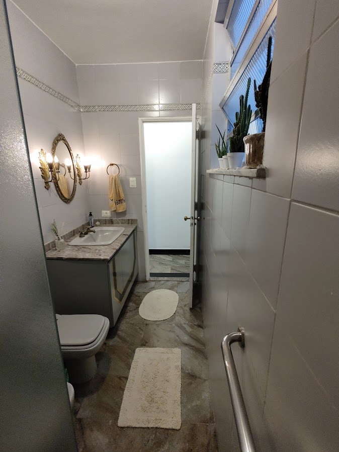 Imagem Apartamento com 3 Quartos à Venda, 165 m²em Copacabana - Rio de Janeiro