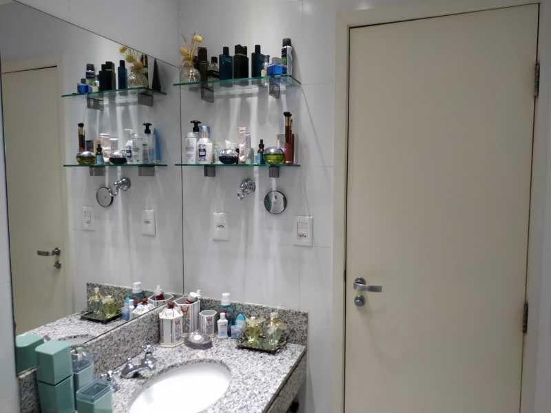 Imagem Apartamento com 2 Quartos à Venda, 80 m²em Jardim Paulista - São Paulo