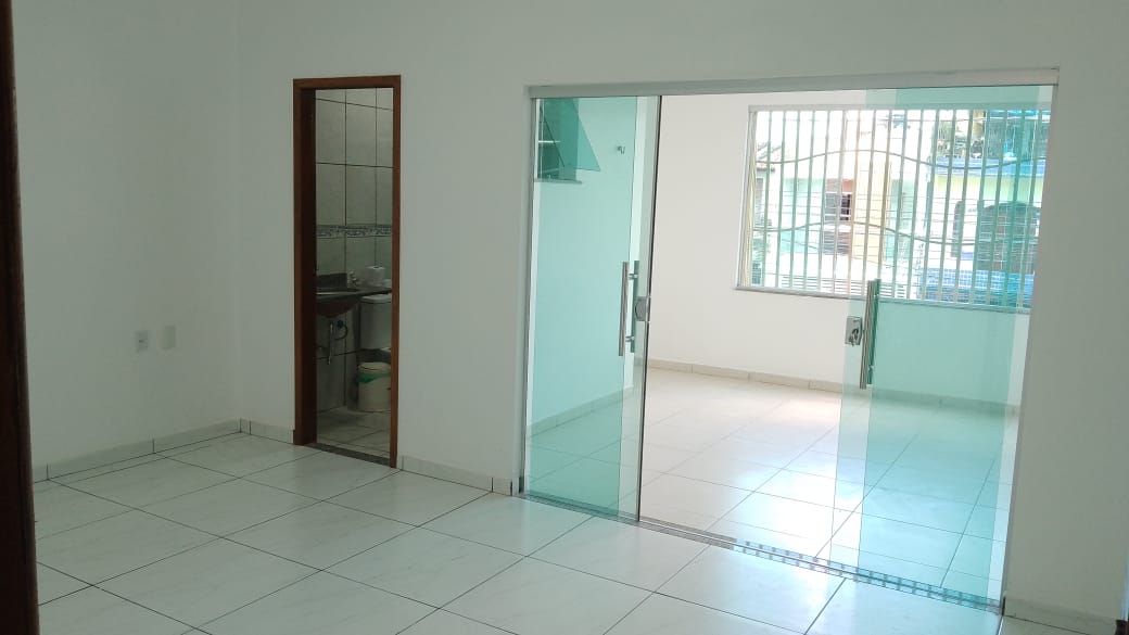 Imagem Casa com 3 Quartos para Alugar, 1 m²em Cremação - Belém