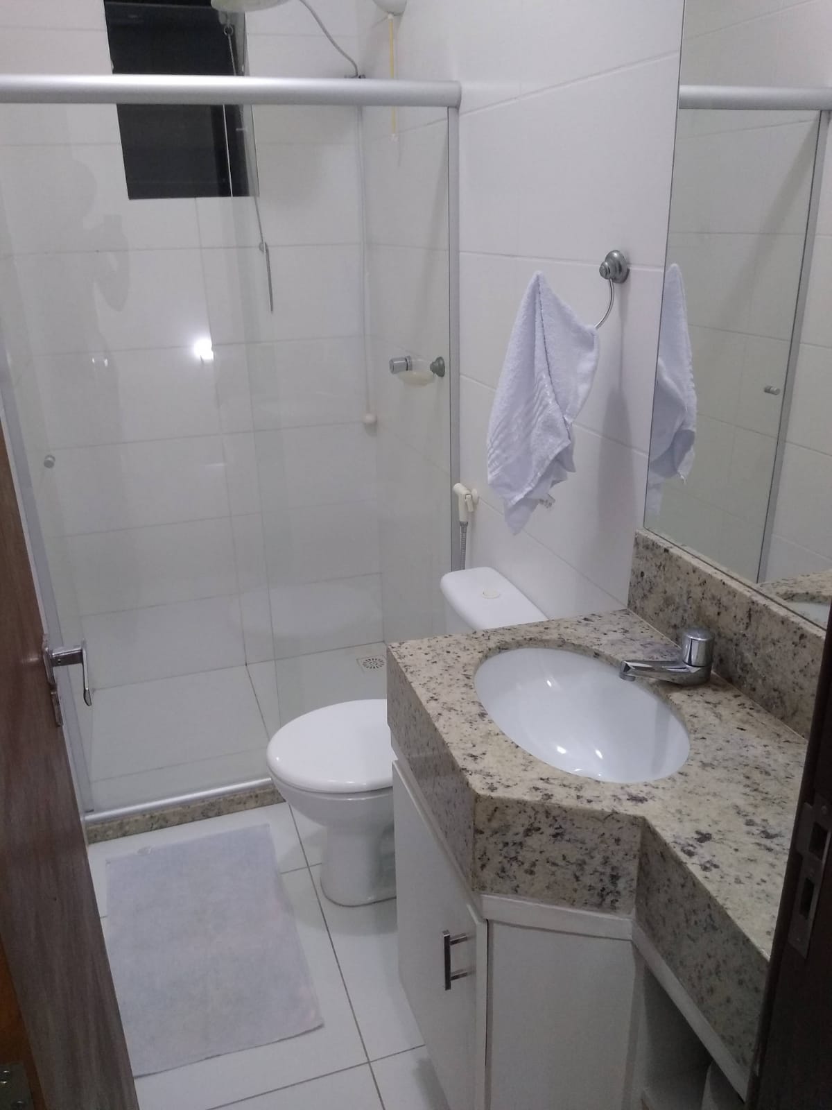 Imagem Casa com 4 Quartos para Alugar, 140 m² em Ipitanga - Lauro de Freitas