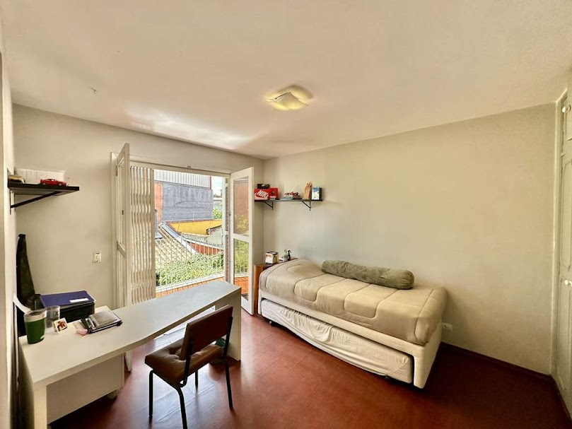 Foto do imóvel: Casa com 4 Quartos à Venda, 228 m² em Jardim Jussara - São Paulo