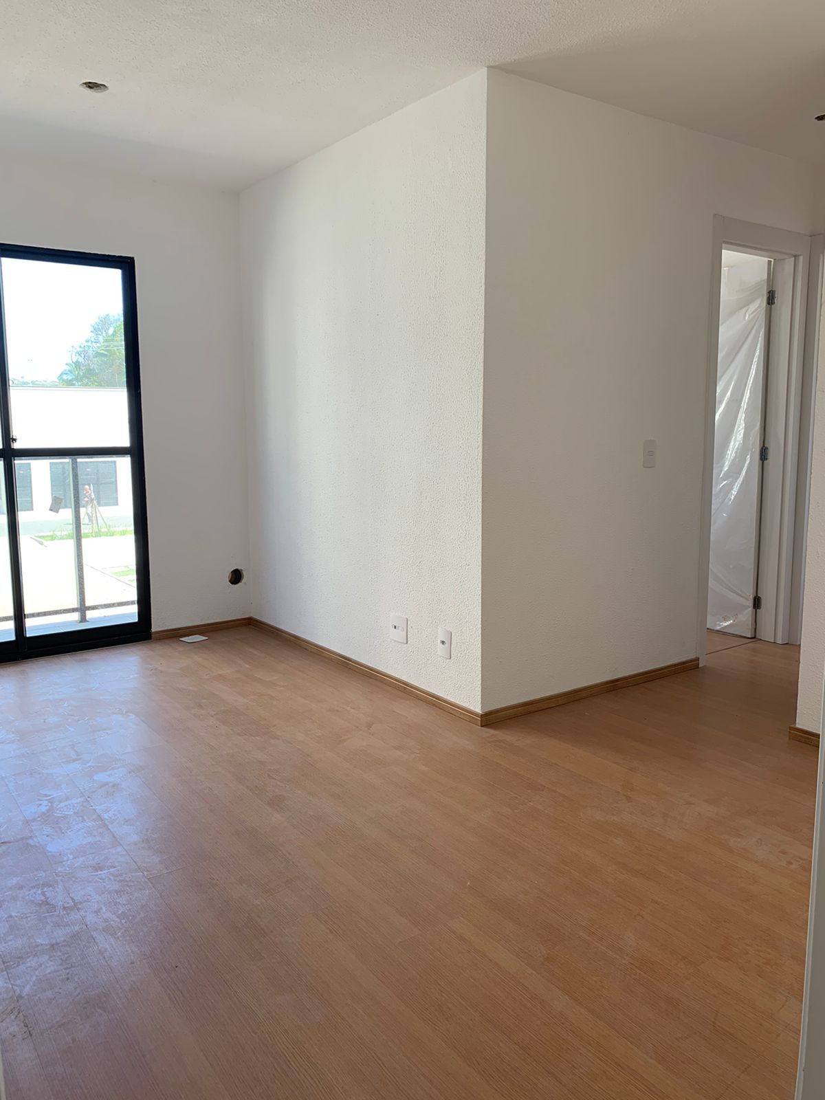 Imagem Apartamento com 2 Quartos à Venda, 44 m²em Vargem Grande - Rio de Janeiro
