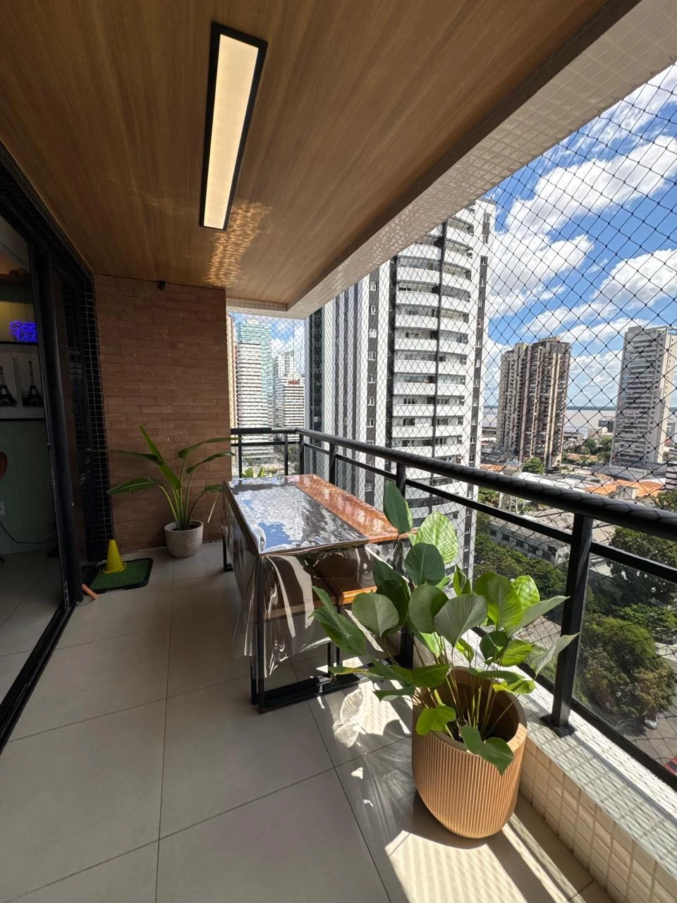 Imagem Apartamento com 2 Quartos à Venda, 96 m² em Umarizal - Belém Imagem Apartamento com 2 Quartos à Venda, 96 m² em Umarizal - Belém