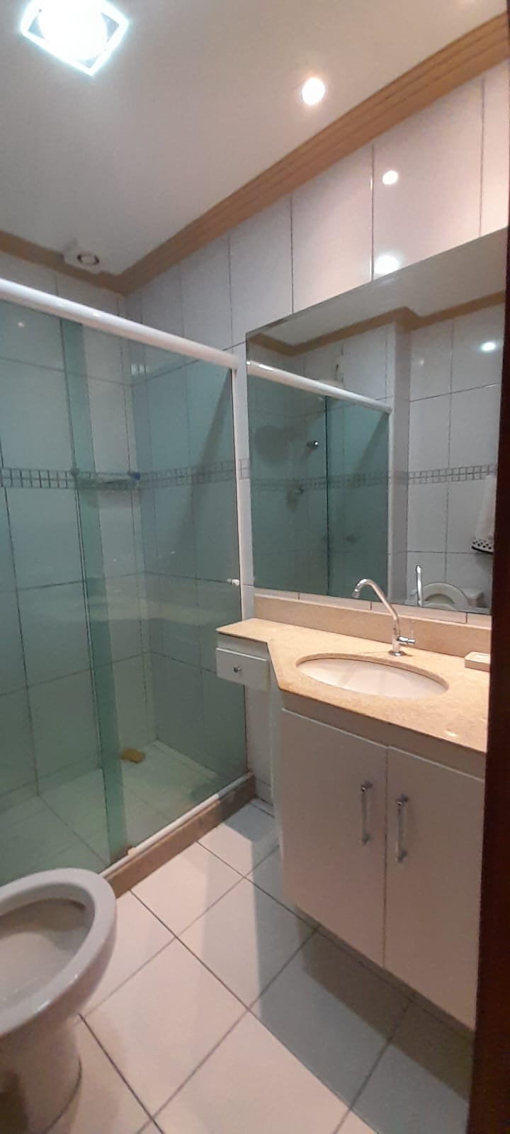 Imagem Apartamento com 2 Quartos à Venda, 80 m²em Jardim Camburi - Vitória
