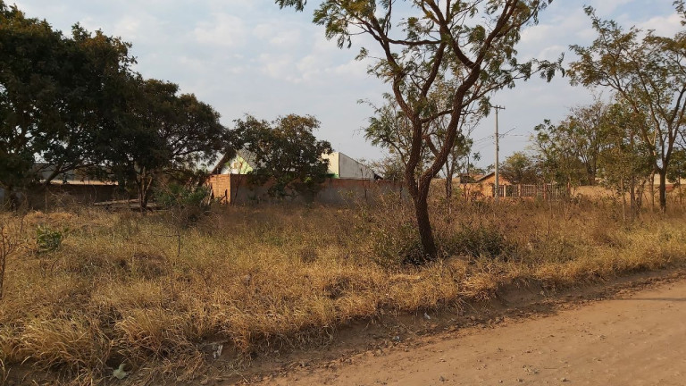 Terreno à Venda, 200 metros em Parque Novo Século - Campo Grande