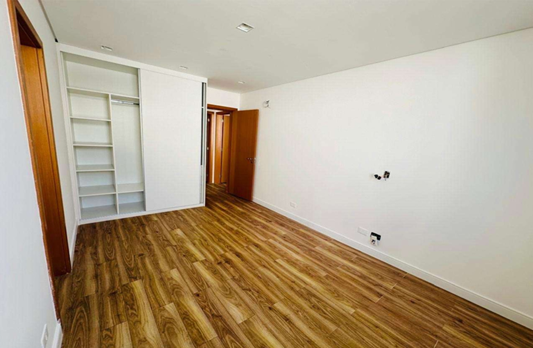 Imagem Casa de Condomínio com 4 Quartos à Venda, 365 m² em Jardim Petrópolis - São Paulo