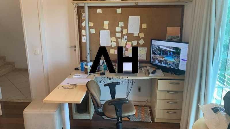 Imagem Casa de Condomínio com 4 Quartos à Venda, 300 m²em Cidade Universitária - Rio de Janeiro