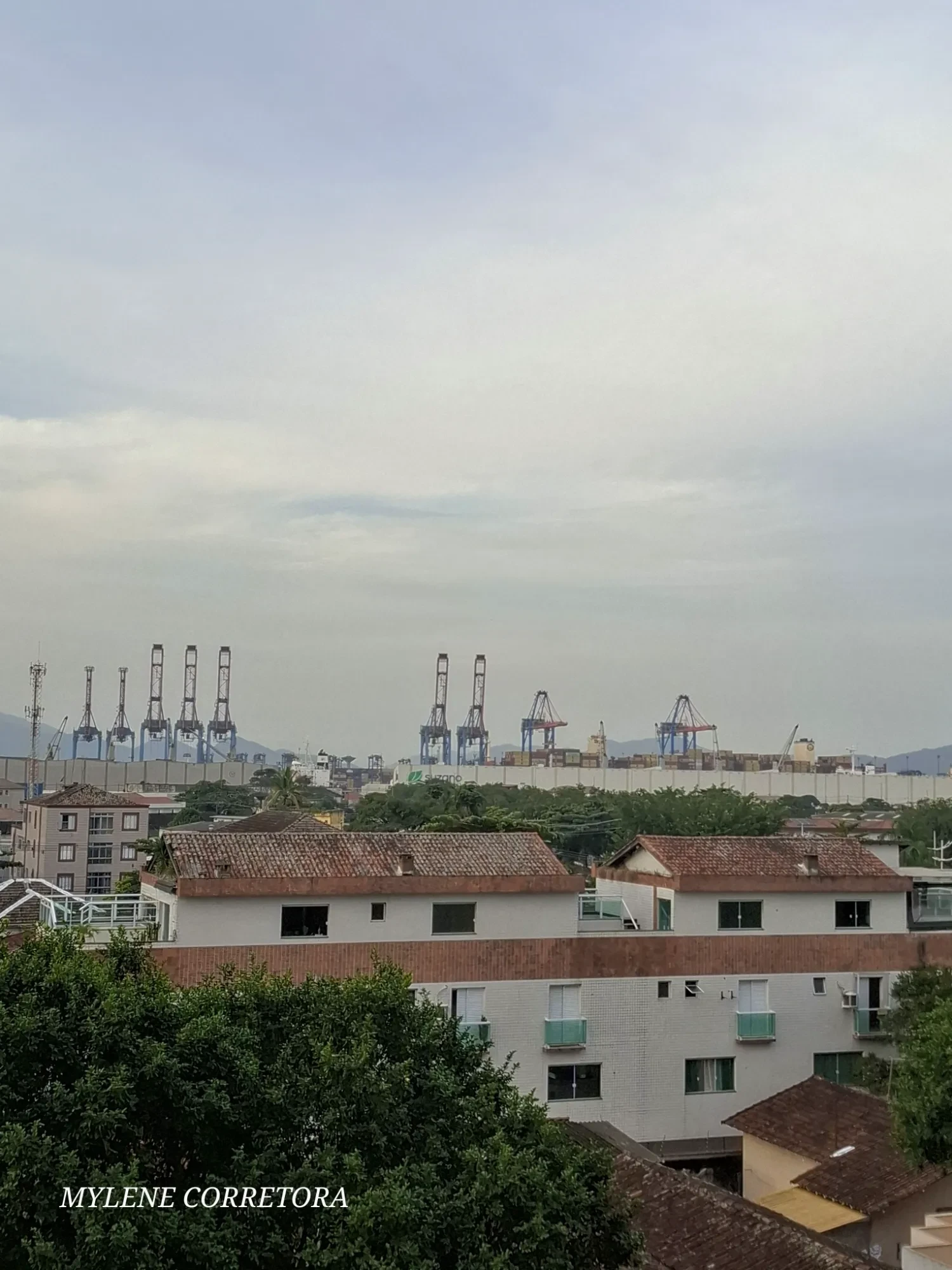 Imagem Apartamento com 2 Quartos à Venda, 112 m² em Embaré - Santos