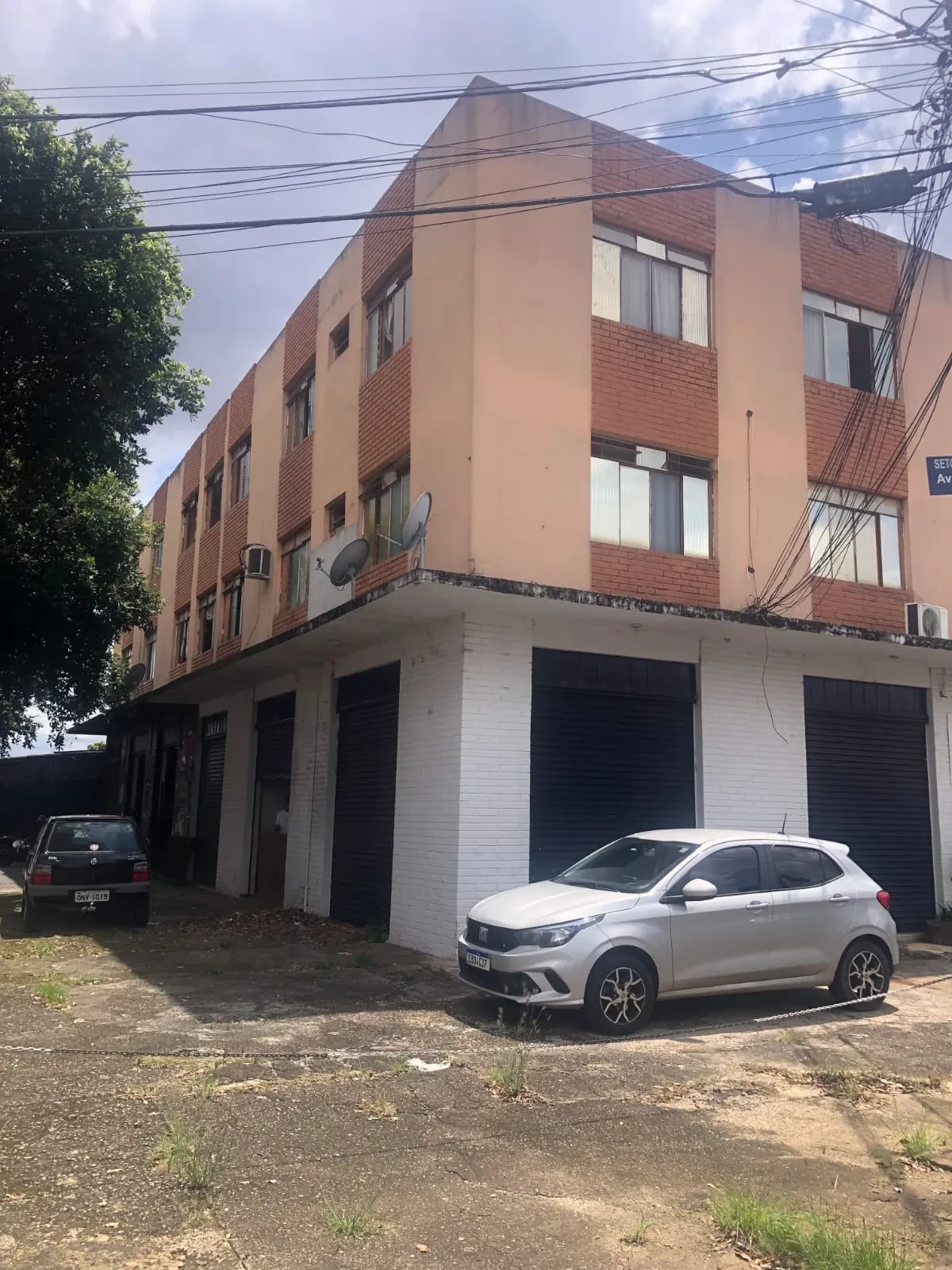 Imagem Ponto Comercial à Venda, 587 m² em Setor Sudoeste - Goiânia