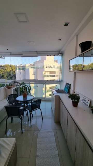 Imagem Apartamento com 3 Quartos à Venda, 104 m²em Camboinhas - Niterói