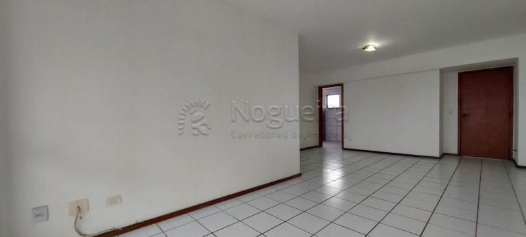 Imagem Apartamento com 2 Quartos à Venda, 68 m² em Torre - Recife
