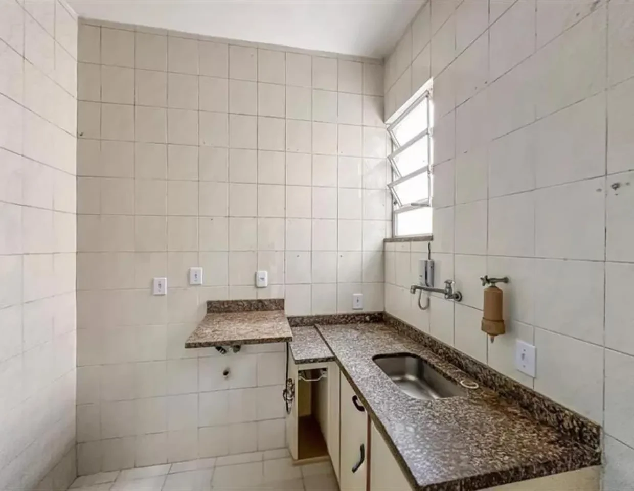 Imagem Apartamento com 1 Quarto à Venda, 32 m² em Catete - Rio de Janeiro
