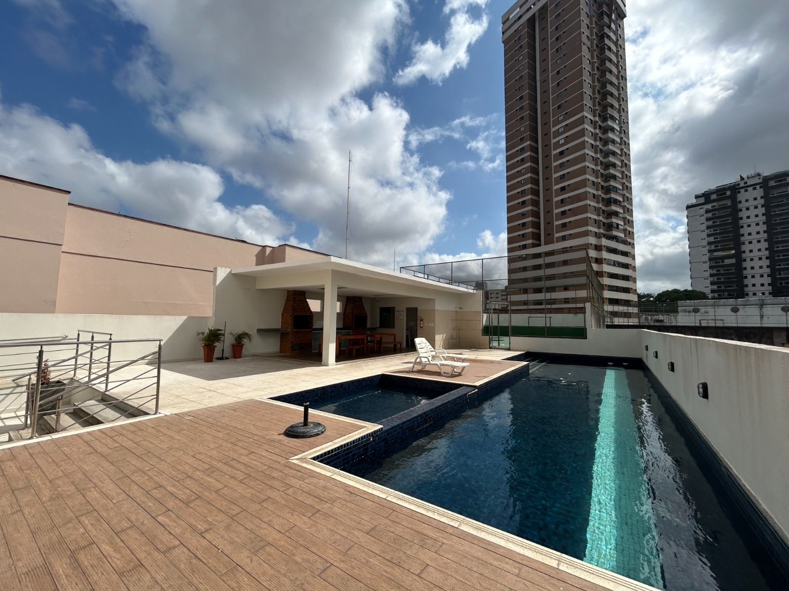 Imagem Apartamento com 2 Quartos à Venda, 75 m²em Umarizal - Belém