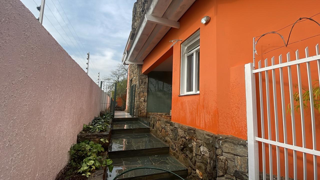 Imagem Casa com 3 Quartos à Venda, 200 m²em Jardim Riviera - São Paulo