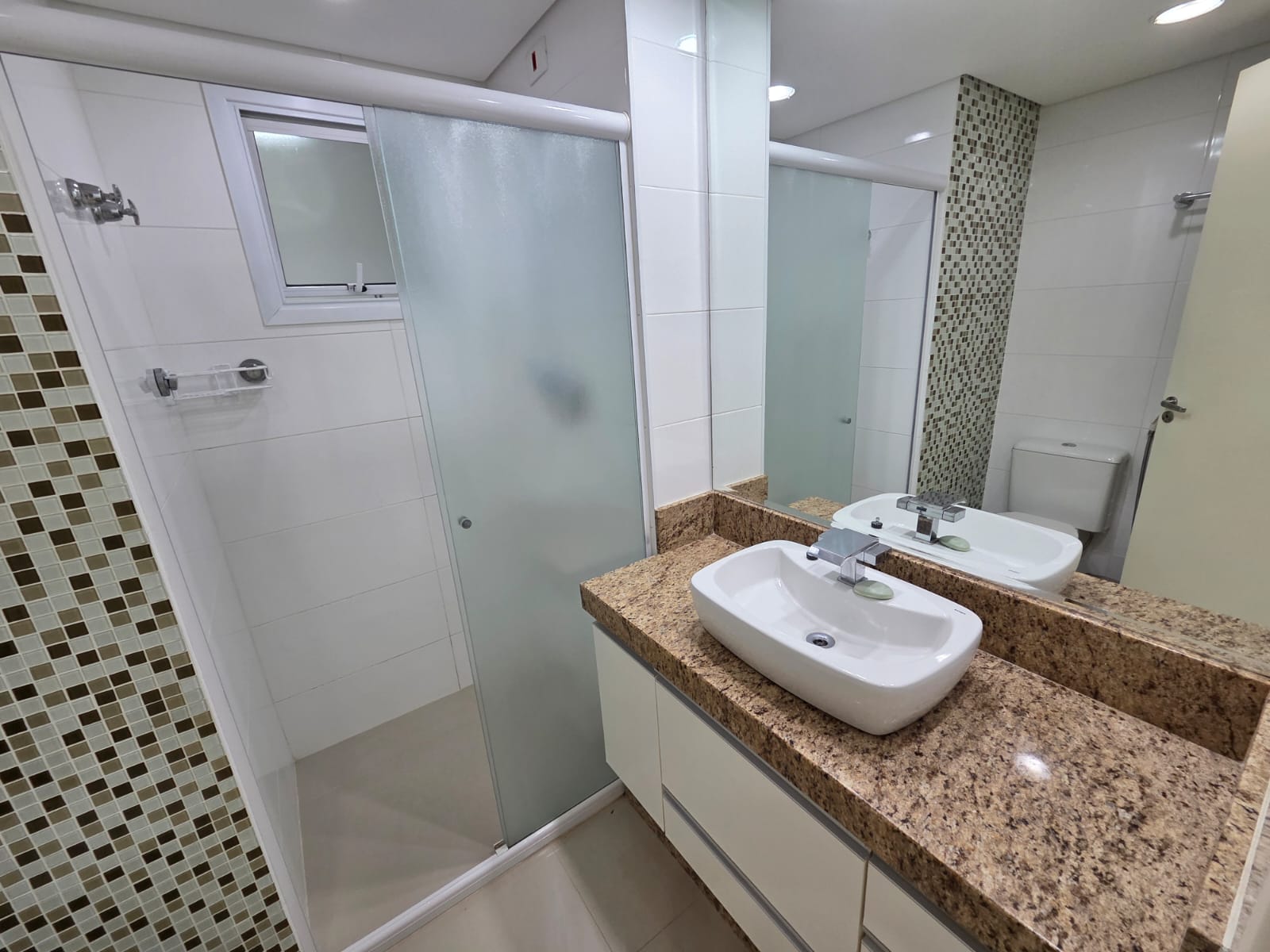 Foto do imóvel: Apartamento com 3 Quartos à Venda, 63 m² em  - 