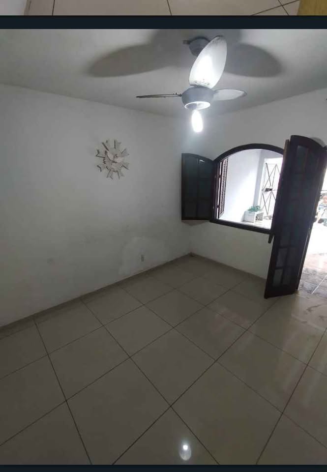 Foto do imóvel: Casa com 2 Quartos à Venda, em Bangu - Rio de Janeiro