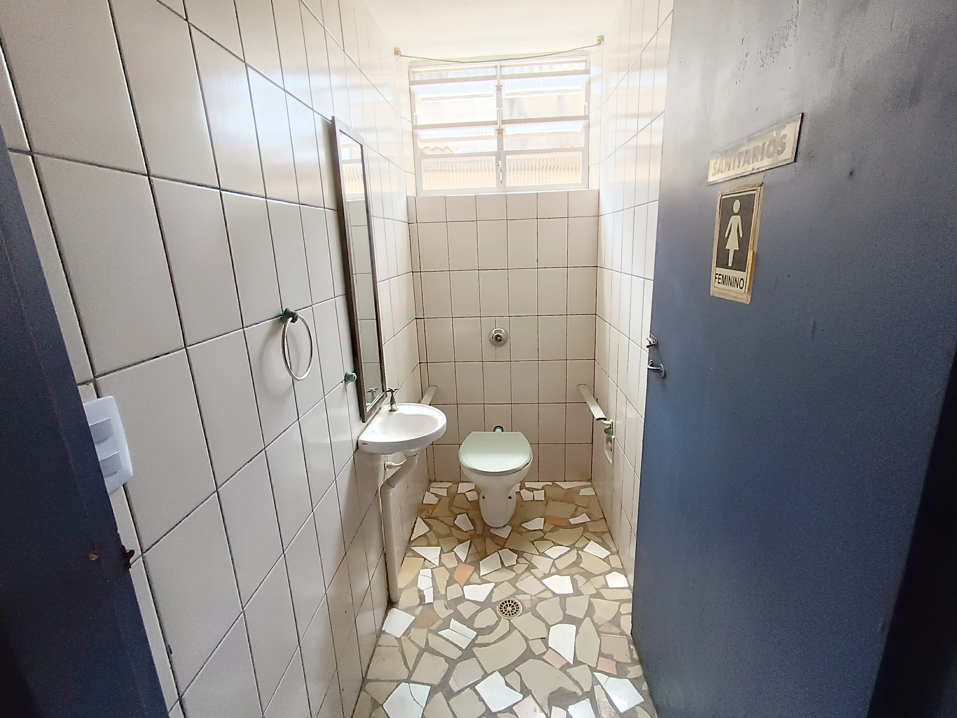 Imagem Galpão à Venda ou Locação, 255 m² em Estuário - Santos