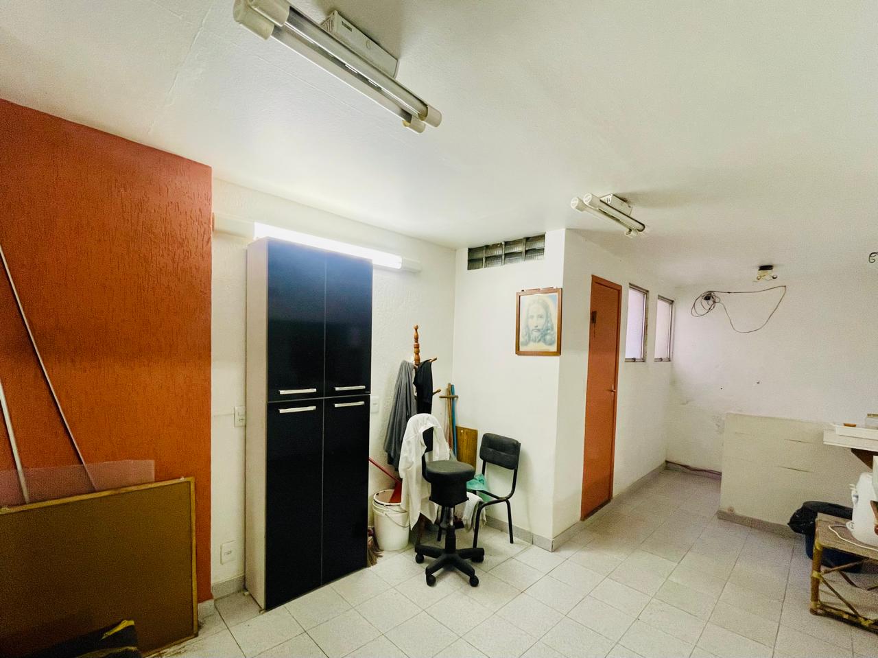 Foto do imóvel: Loja à Venda, 33 m²em Várzea - Teresópolis