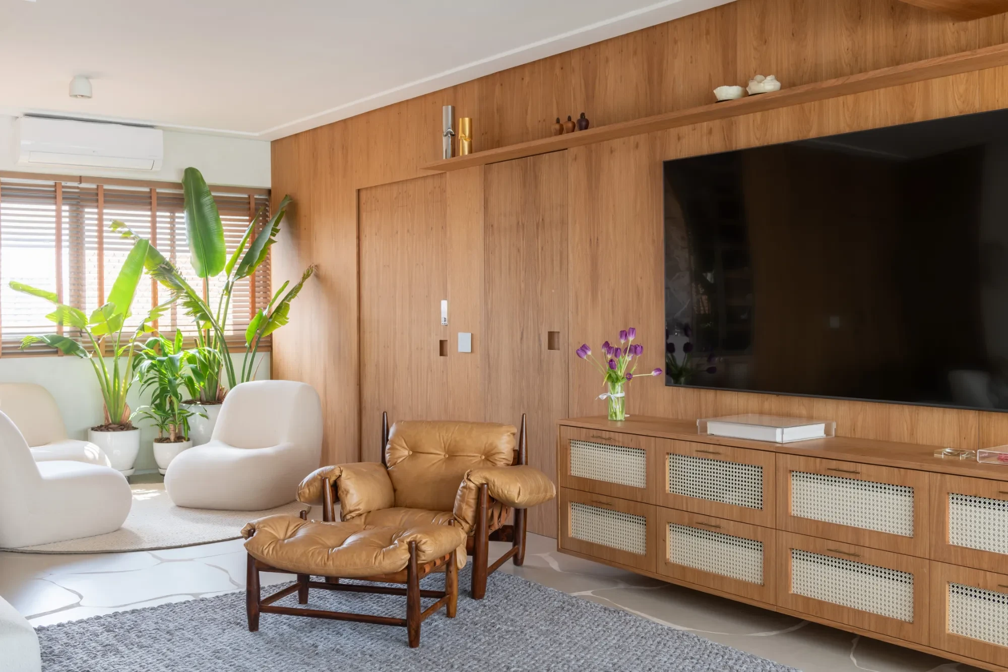 Imagem Apartamento com 2 Quartos à Venda, 160 m² em Vila Olímpia - São Paulo