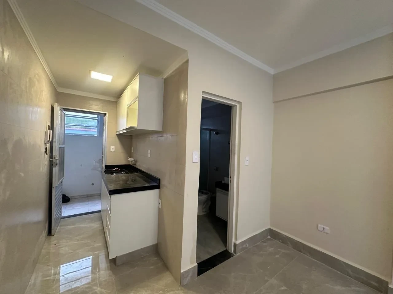 Imagem Kitnet com 1 Quarto à Venda, 33 m² em Canto do Forte - Praia Grande