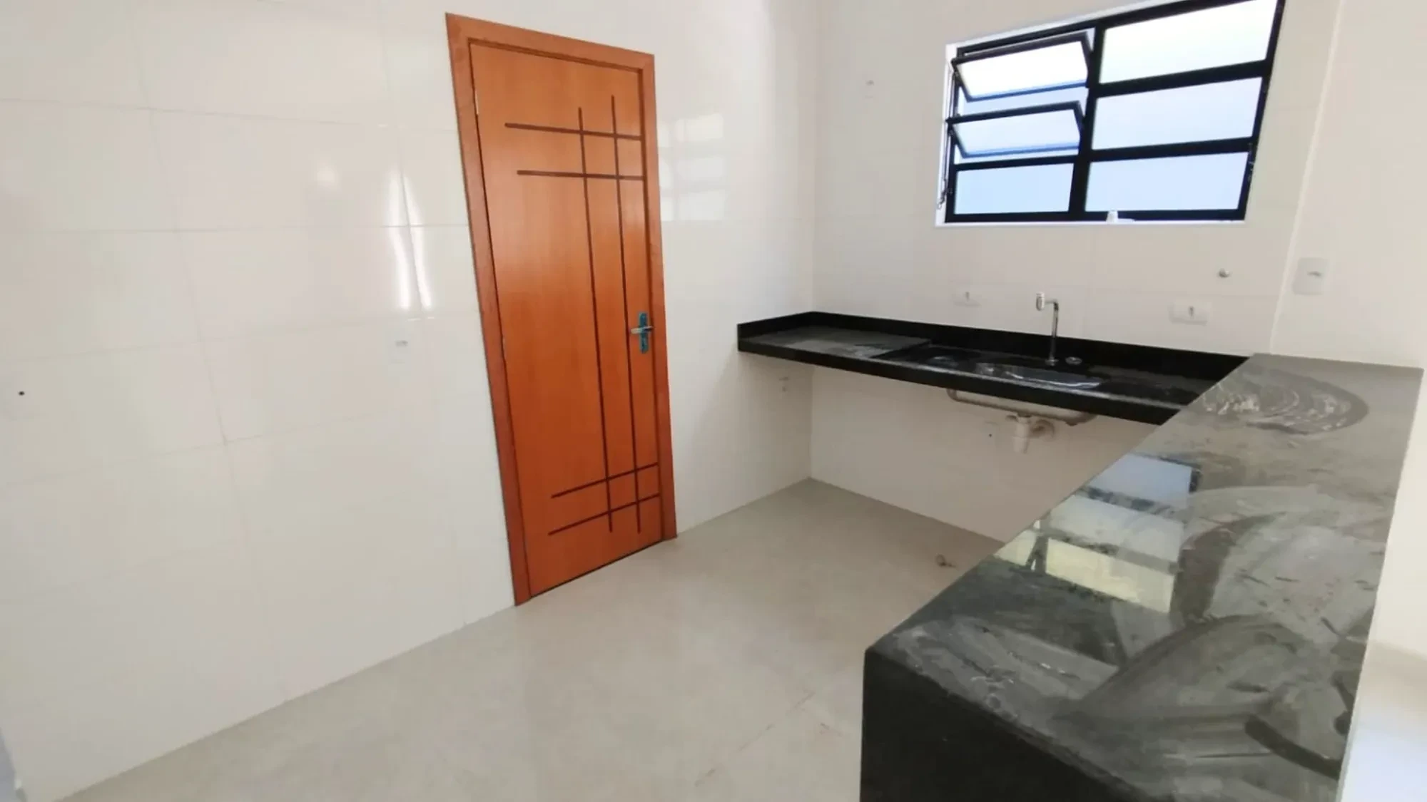 Imagem Casa com 3 Quartos à Venda, 100 m² em Embaré - Santos