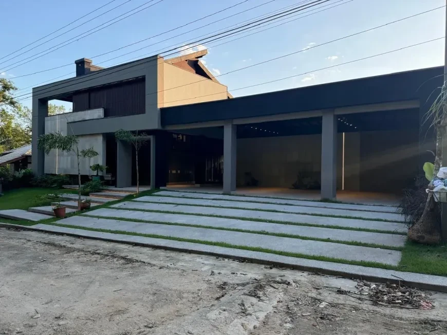 Imagem Casa de Condomínio com 6 Quartos à Venda, 700 m² em Park Imperial - Caraguatatuba