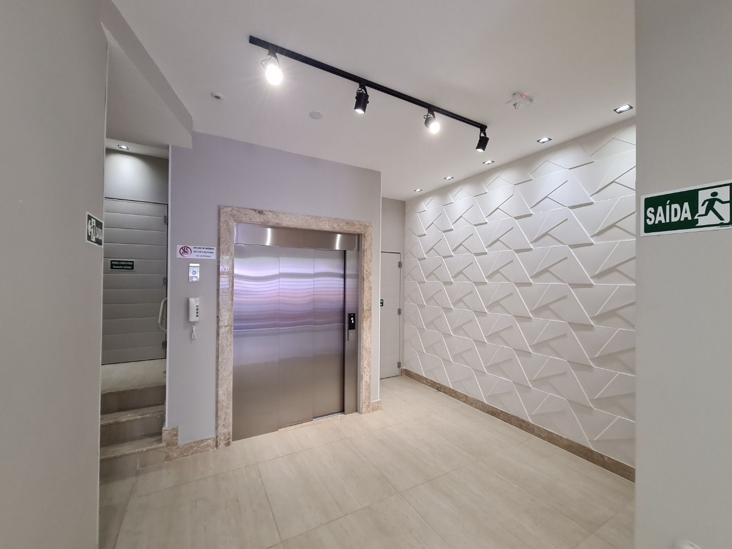 Imagem Apartamento com 2 Quartos à Venda, 75 m² em São Mateus - Juiz de Fora