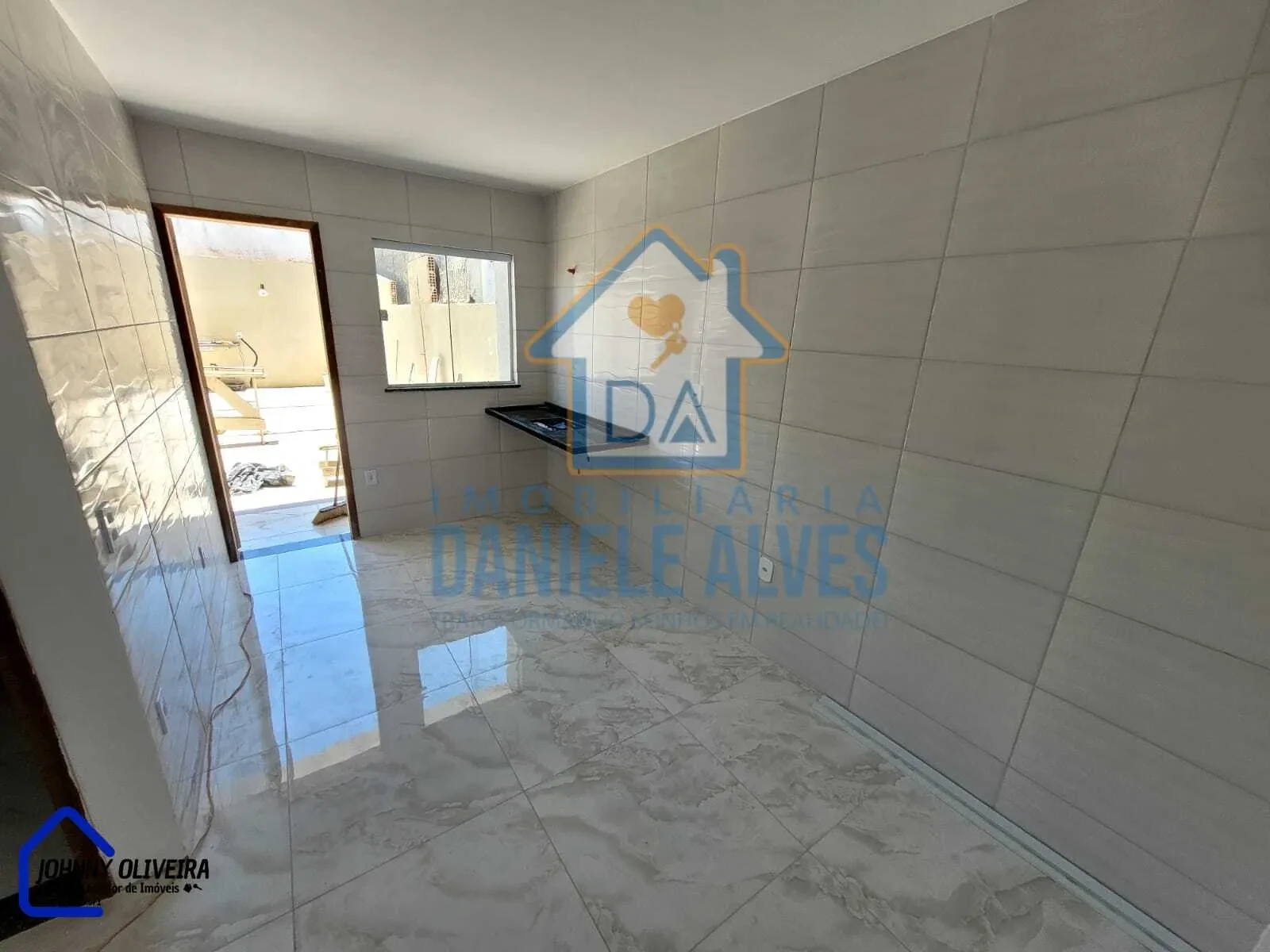 Imagem Casa com 2 Quartos à Venda, 99 m² em Jardim Alzira - Queimados