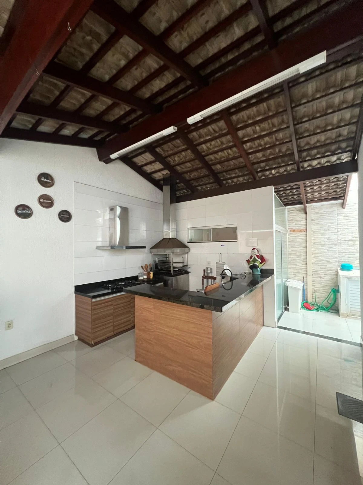 Sobrado com 4 Quartos à Venda, 200 m² em Jardim Atlântico - Goiânia