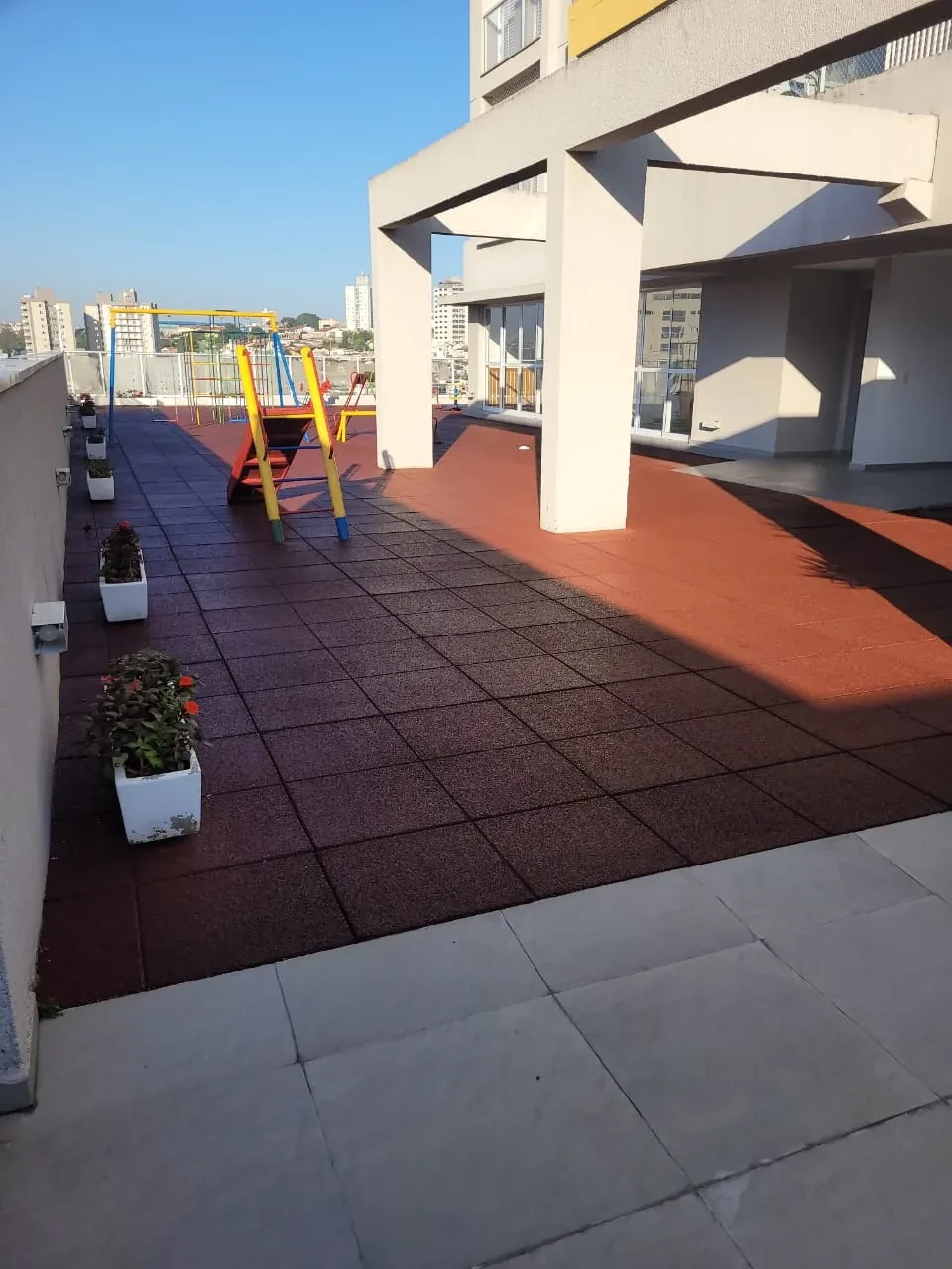 Imagem Apartamento com 1 Quarto para Alugar, 28 m² em Centro - Mogi das Cruzes