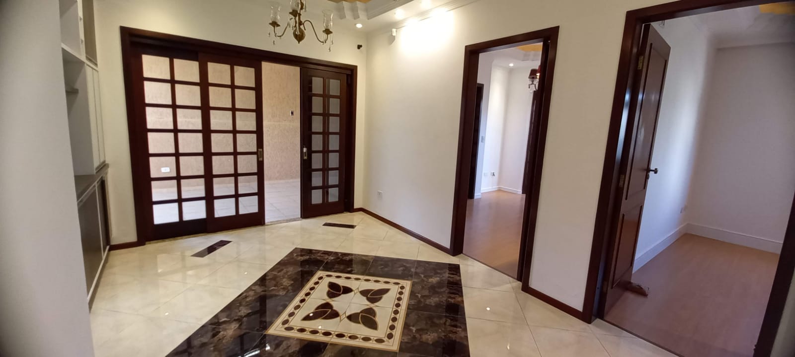 Imagem Casa com 4 Quartos à Venda, 132 m² em Aviação - São José dos Pinhais