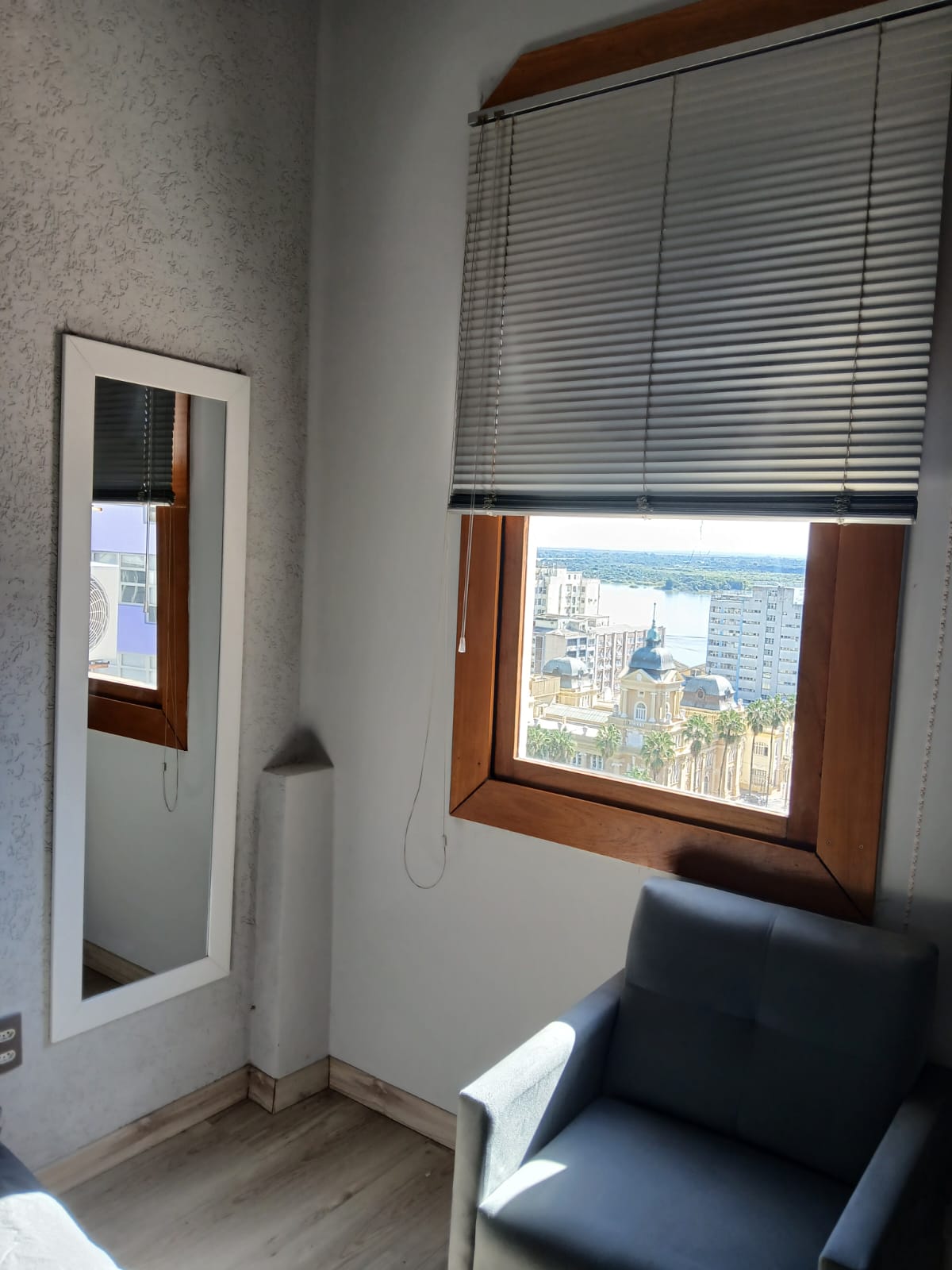 Imagem Sala Comercial à Venda, 22 m² em Centro Histórico - Porto Alegre