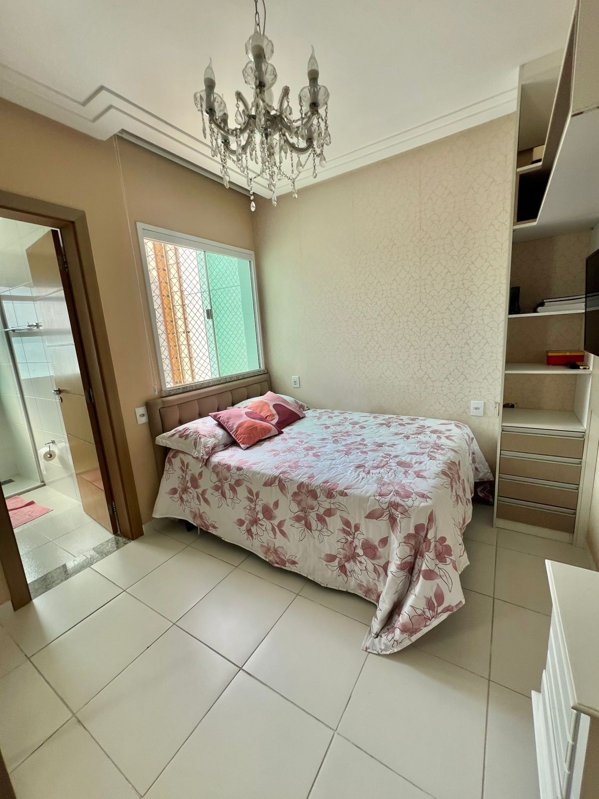 Imagem Apartamento com 4 Quartos à Venda, 174 m²em São Brás - Belém