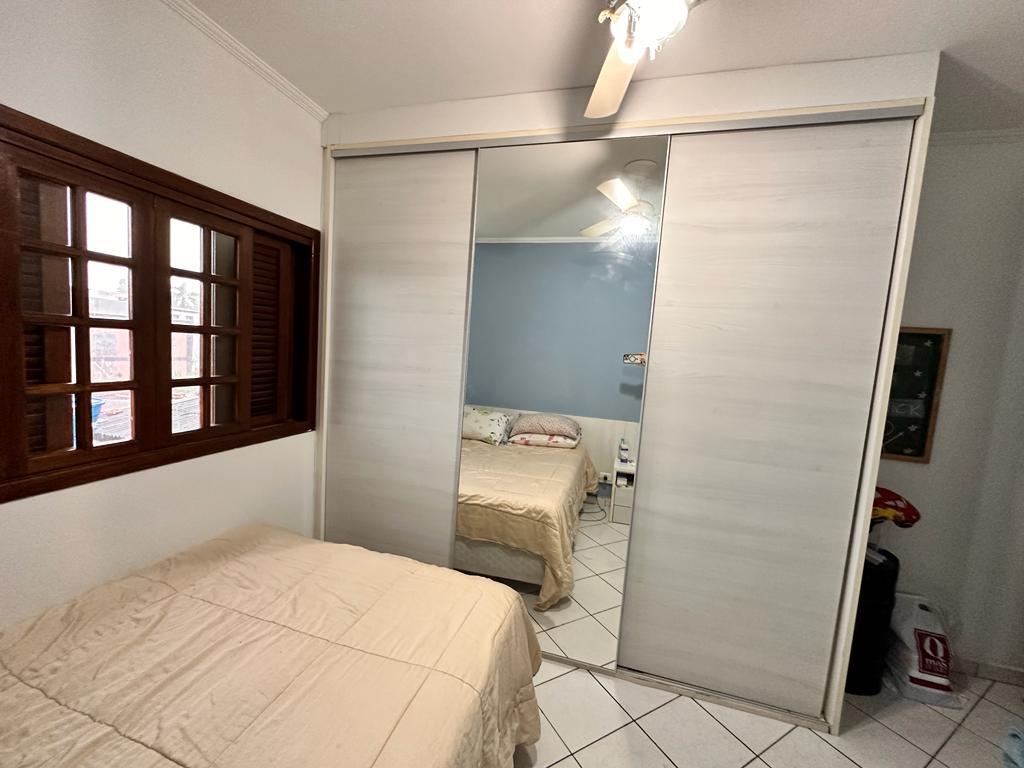 Imagem Sobrado com 3 Quartos à Venda, 181 m²em Independência - São Bernardo do Campo