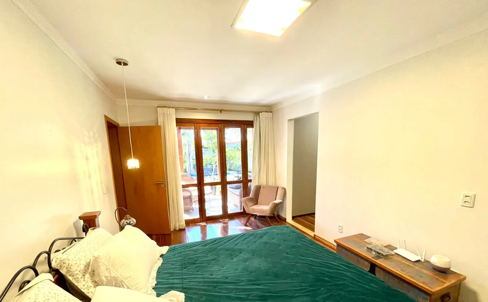 Casa de Condomínio com 4 Quartos para Alugar, 250 m² em Jardins Munique - Goiânia