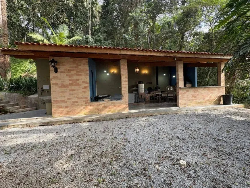 Imagem Casa com 3 Quartos à Venda ou Locação, 278 m² em Chácaras Ana Lúcia - Embu das Artes